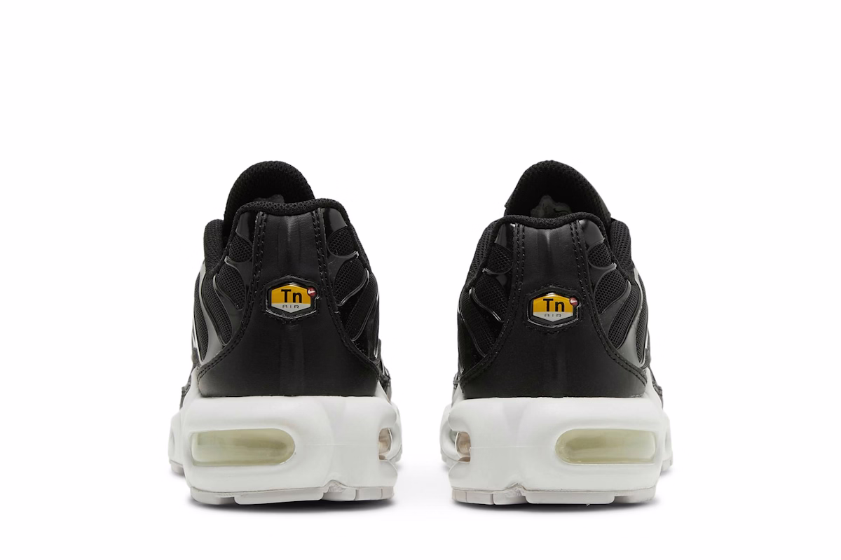 (Women) Nike Air Max Plus 'Black White'