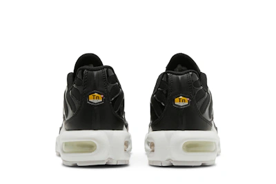 (Women) Nike Air Max Plus 'Black White'