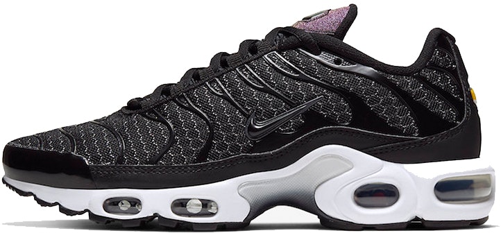 nike-air-max-plus-chain-links-wmns