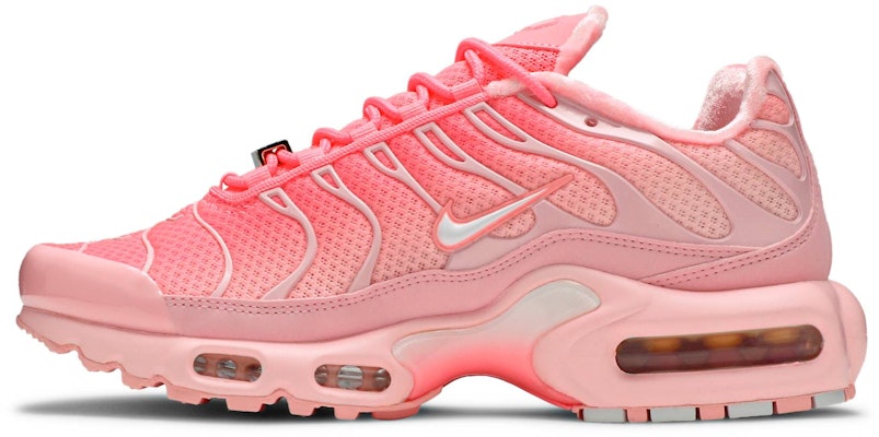 (W) Nike Air Max Plus 'City Special - Atlanta' Pria/ Wanita Sneakers DH0155-600 Lookbook (W) Nike Air Max Plus 'City Special - Atlanta' Pria/ Wanita Sneakers DH0155-600