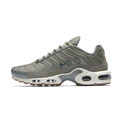 (W) Nike Air Max Plus 'Dark Stucco'