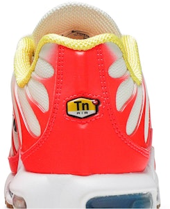 (W) Nike Air Max Plus 'Legenda Beliau' CU4919-100 Sizing (W) Nike Air Max Plus 'Legenda Beliau' CU4919-100