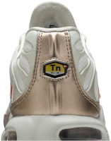 (W) 耐克 Air Max Plus '浅矿棕' CJ9980-100 Sizing (W) 耐克 Air Max Plus '浅矿棕' CJ9980-100