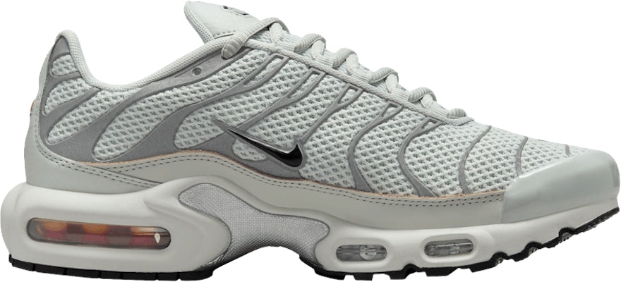 (Women) Nike Air Max Plus 'Light Silver' FV8480-002 Buy (Women) Nike Air Max Plus 'Light Silver' FV8480-002