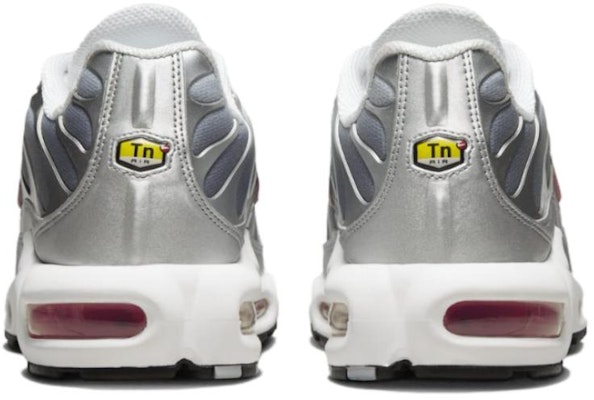 (W) Nike Air Max Plus 'Perak Metalik Merah Universiti' HM9654-001 Shop (W) Nike Air Max Plus 'Perak Metalik Merah Universiti' HM9654-001