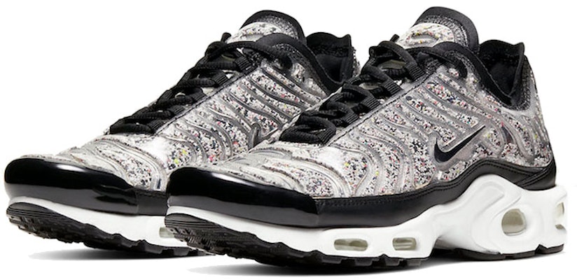 (W) Nike Air Max Plus 'Guijarros' AR0970-001 Lookbook (W) Nike Air Max Plus 'Guijarros' AR0970-001