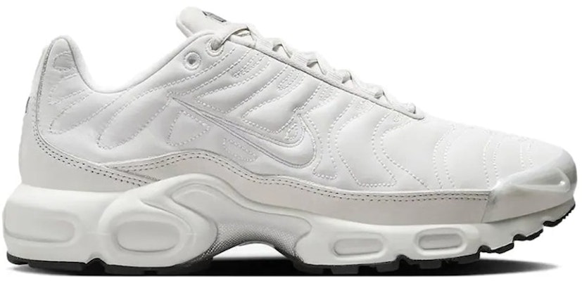 Nike air max female sales