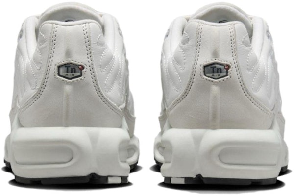 (Women) Nike Air Max Plus 'Platinum Tint' FZ4342-001 Purchase (Women) Nike Air Max Plus 'Platinum Tint' FZ4342-001