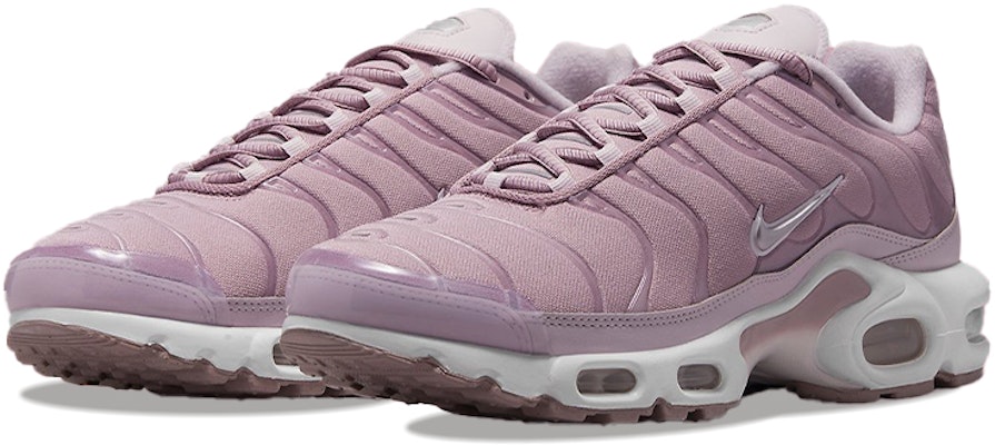 (Women) Nike Air Max Plus 'Plum Fog' DJ5421-500 Lookbook (Women) Nike Air Max Plus 'Plum Fog' DJ5421-500