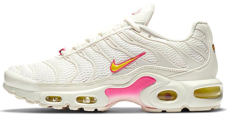women-nike-air-max-plus-sail-digital-pink-cz-0373-100