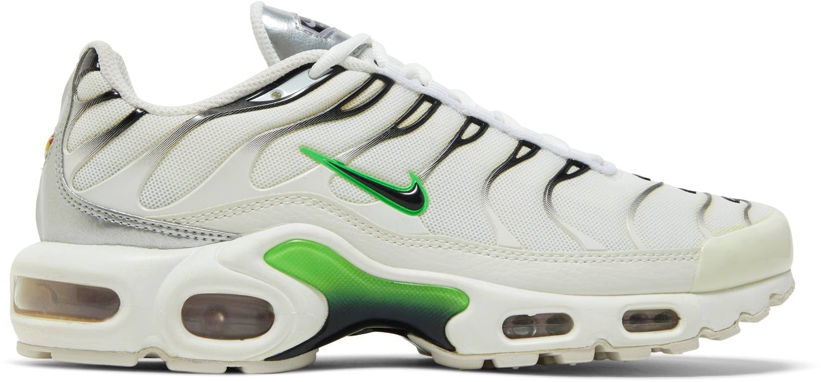 nike-air-max-plus-white-green-strike-women
