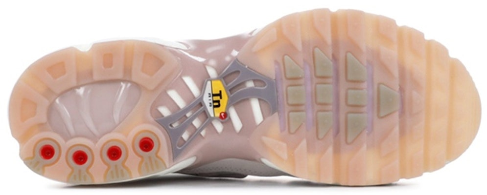 (W) ナイキ エア マックス プラス Lux "ガンスモーク" AH6788-001 Shop (W) ナイキ エア マックス プラス Lux "ガンスモーク" AH6788-001