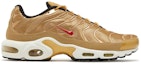 Buy (Wanita) Nike Air Max Plus QS 'Emas Metalik' 887092-700