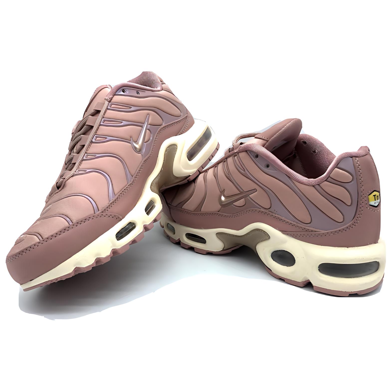 Shop (W) Nike Air Max Plus Rosa Óxido AT5695-600