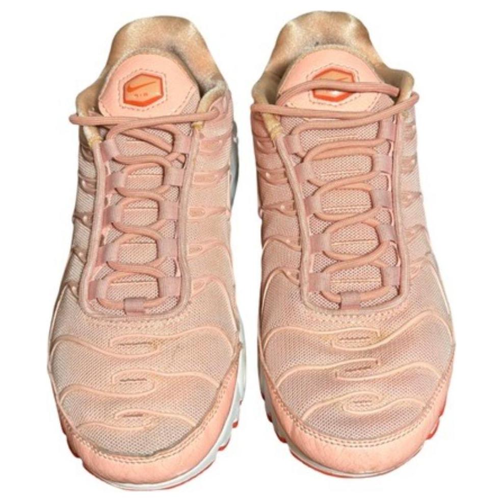 Lookbook (W) 나이키 에어맥스 플러스 SE '코랄 스타더스트' 862201-601