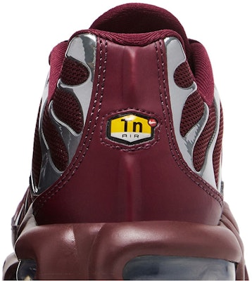 (Women) Nike Air Max Plus SE 'Night Maroon Chrome Silver' HJ9743-600 Sizing (Women) Nike Air Max Plus SE 'Night Maroon Chrome Silver' HJ9743-600