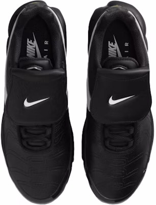 (W) Nike Air Max Plus TNPO 'Hitam Putih' HF0074-001 Lookbook (W) Nike Air Max Plus TNPO 'Hitam Putih' HF0074-001