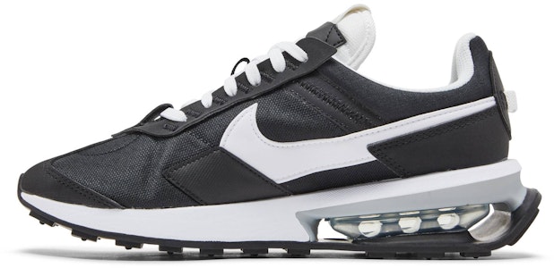 (W) 나이키 에어맥스 프리데이 "블랙 화이트" DC4025-001 Lookbook (W) 나이키 에어맥스 프리데이 "블랙 화이트" DC4025-001