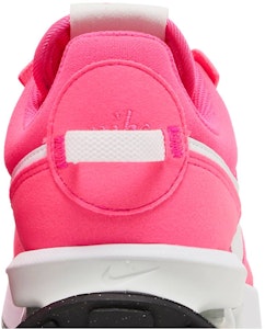 (W) 나이키 에어맥스 프리데이 "하이퍼 핑크 메탈릭 실버" FJ0708-639 Sizing (W) 나이키 에어맥스 프리데이 "하이퍼 핑크 메탈릭 실버" FJ0708-639