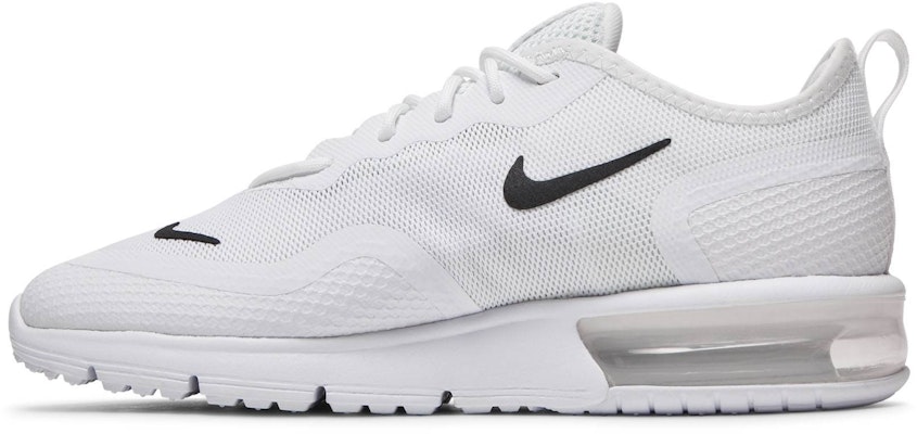 耐吉 Air Max Sequent 4.5 白黑 女款 Lookbook 耐吉 Air Max Sequent 4.5 白黑 女款