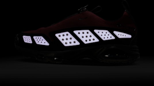 (W) ナイキ エアマックス SNDR GTX バーガンディクラッシュ/ブラック FZ4238-600 1