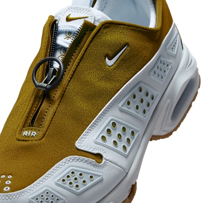 (Women) Nike Air Max SNDR Sneakers Olive Flak/Black/Gum Medium Brown/Blue Tint FZ2068-301 Sizing (Women) Nike Air Max SNDR Sneakers Olive Flak/Black/Gum Medium Brown/Blue Tint FZ2068-301