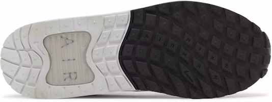 Shop (W) 耐克 Air Max Solo 黑白配色 FN0784-101