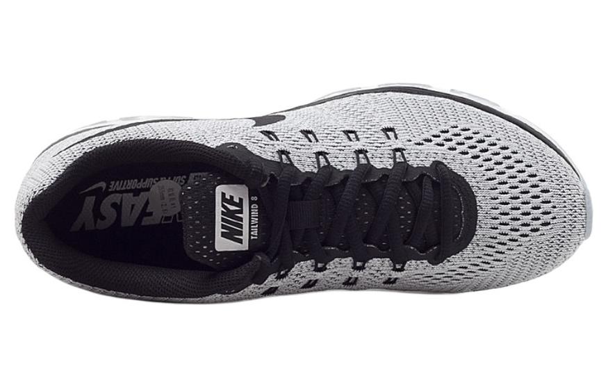 Shop (W) Nike Air Max Tailwind 8 'Oreo' 奧利奧 黑白氣墊跑鞋 805942-101