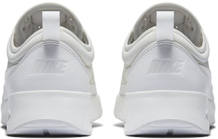 (W) Nike Air Max Thea Ultra Premium 'Putih Tulen' 848279-100 Lookbook (W) Nike Air Max Thea Ultra Premium 'Putih Tulen' 848279-100