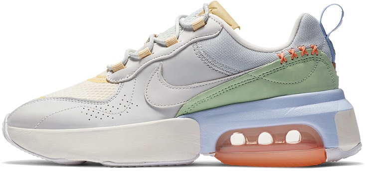 nike-air-max-verona-photon-dust-wmns