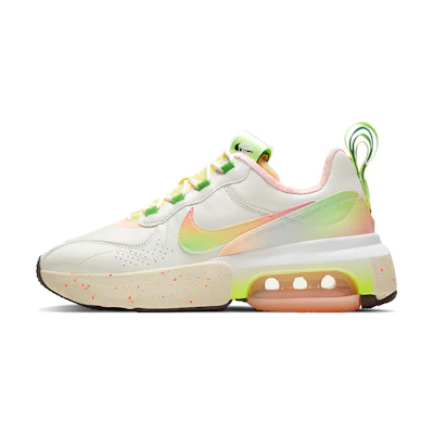 (W) Nike Air Max Verona 'Sail Ghost Green'