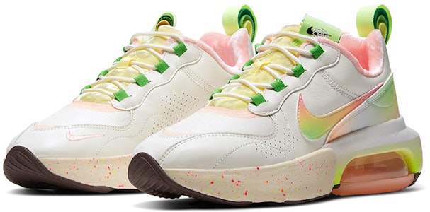 (W) 耐克 Air Max Verona '米白幽灵绿' DD8481-136 Lookbook (W) 耐克 Air Max Verona '米白幽灵绿' DD8481-136