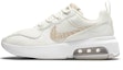 Buy (W) Nike Air Max Verona SE 'Light Bone' Wanita. CW5343-100