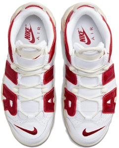(W) ナイキ エア モア アップテンポ "白赤セイル" FN3497-100 Shop (W) ナイキ エア モア アップテンポ "白赤セイル" FN3497-100
