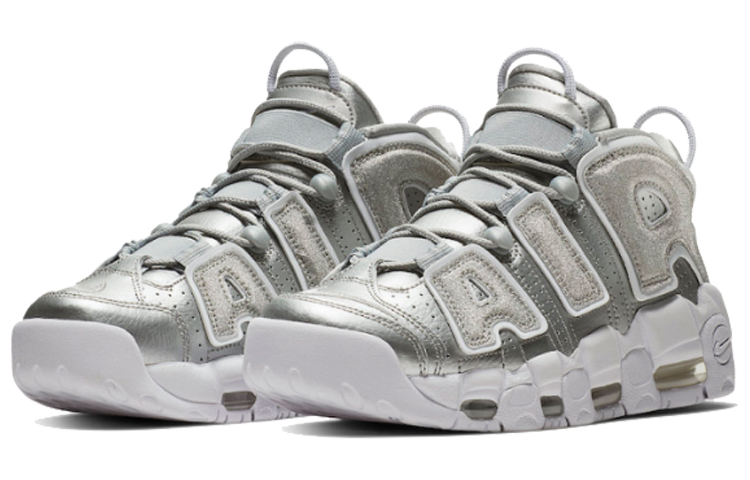 Lookbook (W) Nike Air More Uptempo Alto y Claro 917593-003