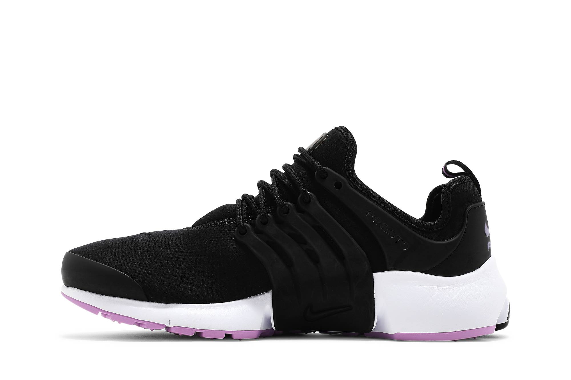 Lookbook (W) Nike Air Presto 'Hitam Violet Shock'. DM8684-001