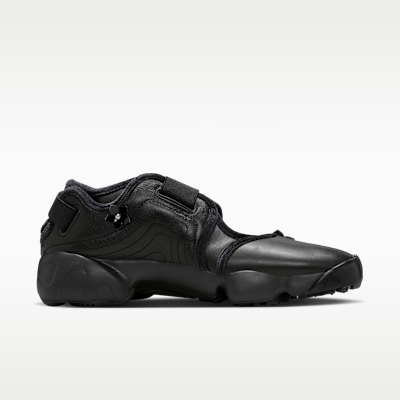 Lookbook (W) Nike Air Rift "Florette" 黑/狼灰/金屬銀 IV5682-001