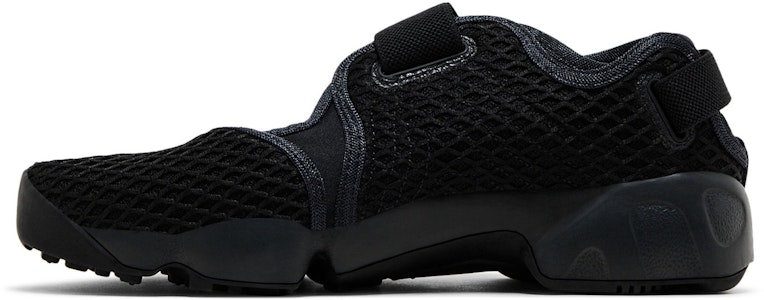 (W) Nike Air Rift ''Hitam Triple'' HM8288-001 Lookbook (W) Nike Air Rift ''Hitam Triple'' HM8288-001