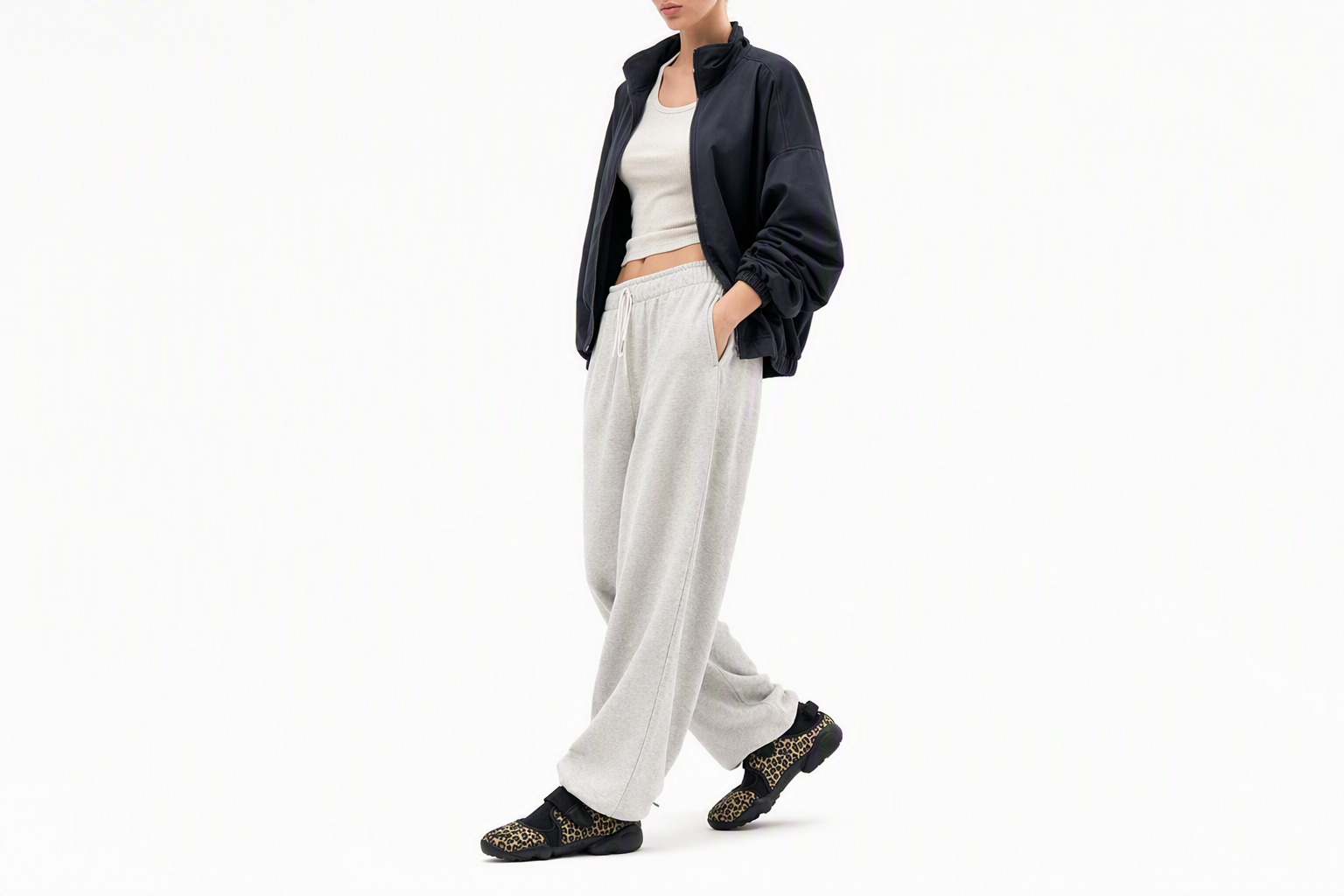Order (W) Nike Air Rift 黑色/麻色 IR5696-010