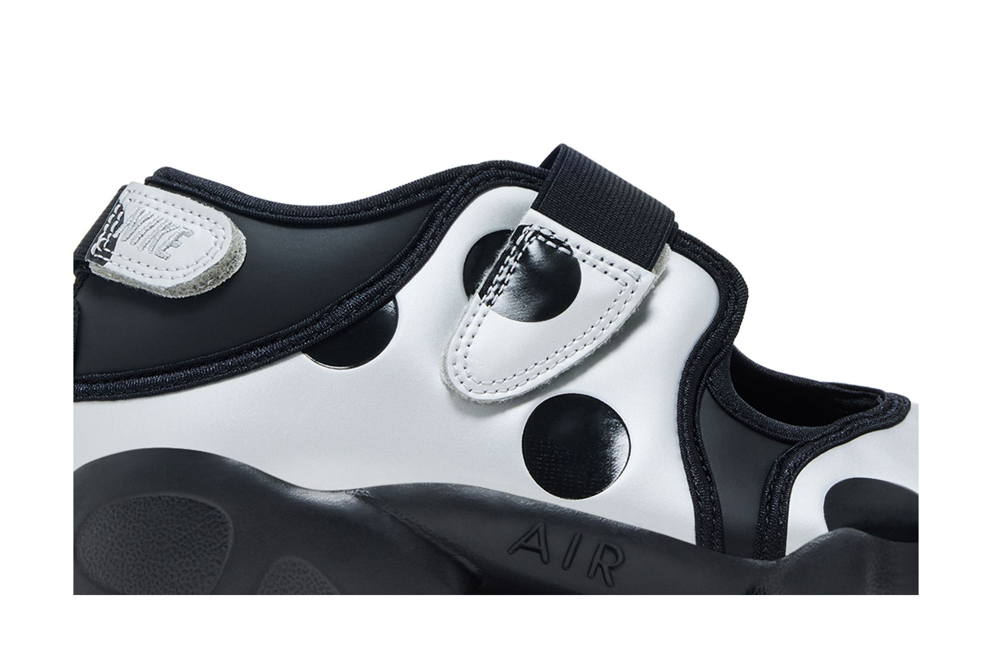 Order (W) 耐克Air Rift 黑色/金属银/黑色 IR1226-001