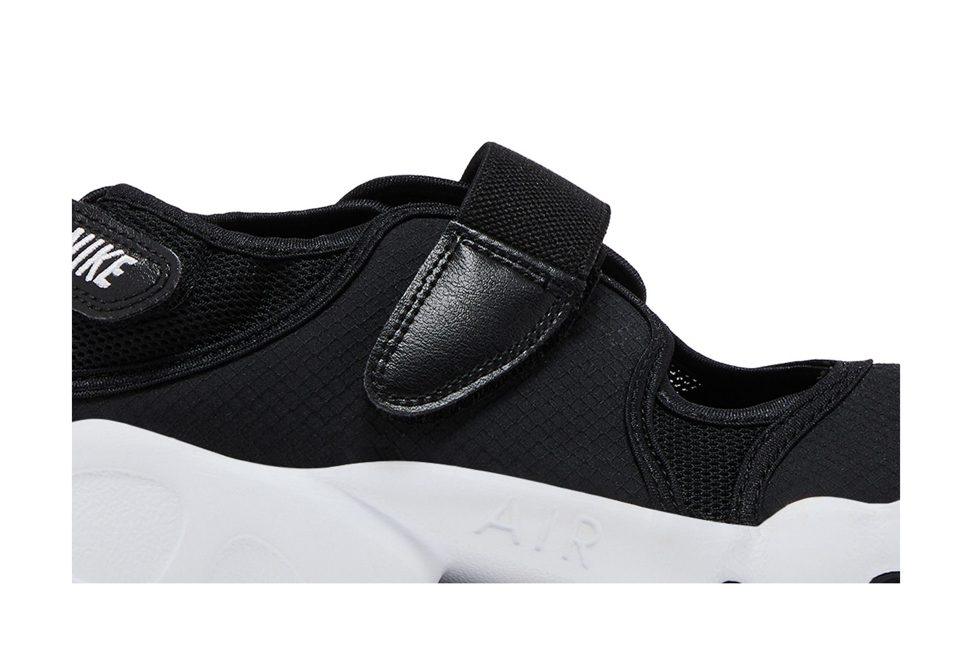Lookbook (W) Nike Air Rift Breathe 'Negro Blanco' DN1338-003