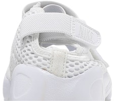 (W) ナイキ エア リフト ブリーズ "トリプルホワイト" 848386-100 Sizing (W) ナイキ エア リフト ブリーズ "トリプルホワイト" 848386-100