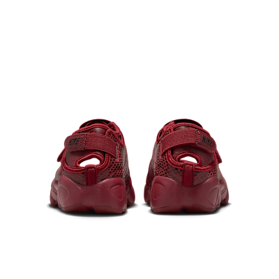 Sizing (W) Nike Air Rift Rojo Equipo/Negro IM5739-600