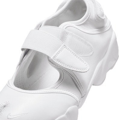 (W) 나이키 에어 리프트 화이트/블랙/화이트 HM5737-100 Sizing (W) 나이키 에어 리프트 화이트/블랙/화이트 HM5737-100