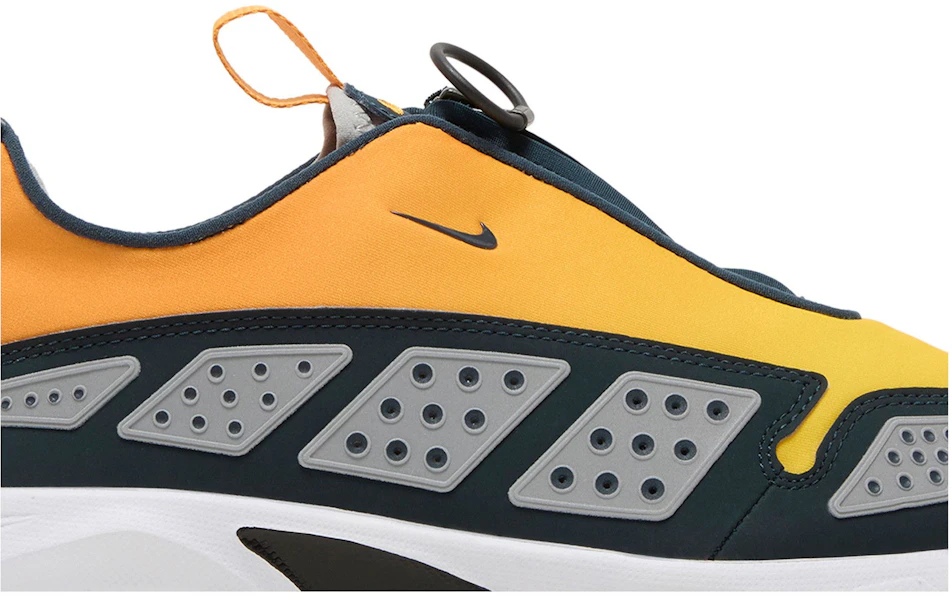 (W) Nike Air Sunder Max ''Canyon Gold'' Sneakers HJ8080-700 Lookbook (W) Nike Air Sunder Max ''Canyon Gold'' Sneakers HJ8080-700
