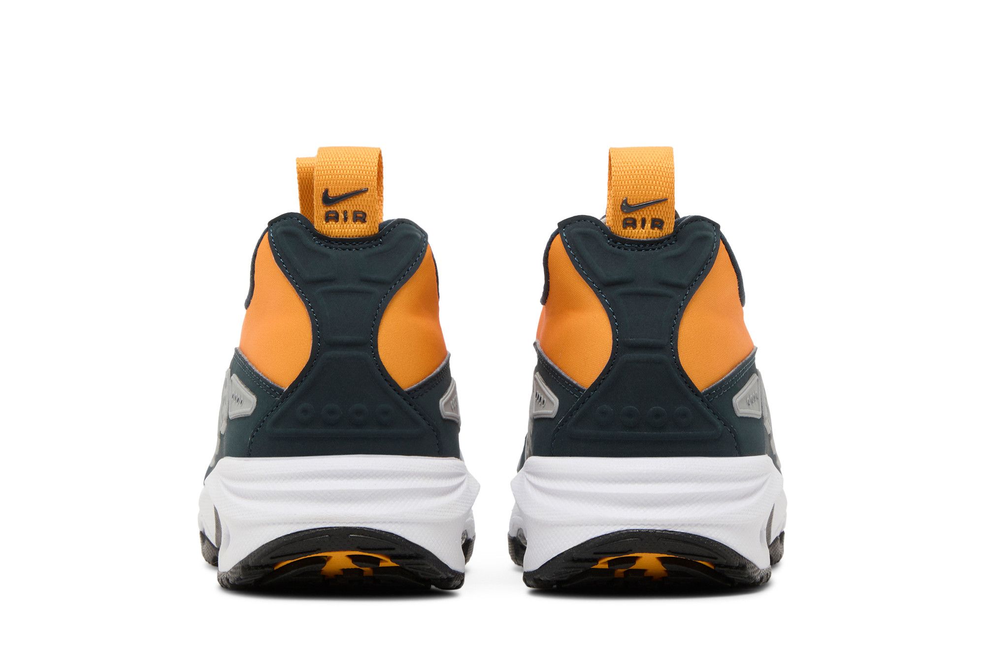 Sizing (W) Nike Air Sunder Max ''Canyon Gold'' Sneakers HJ8080-700
