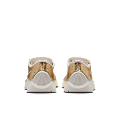 Details for (W) Nike Air Superfly Oro Metálico/Kaki Claro/Rosa Hyper/Sail IB5824-701