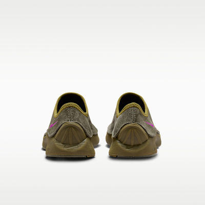 Details for (Women) Nike Air Superfly Moc Medium Olive/Olive Flake/Vivid Purple HV8628-200