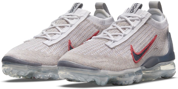 (W) Nike Air VaporMax 2021 Flyknit 'Putih Thunder Biru' DC9454-100 Lookbook (W) Nike Air VaporMax 2021 Flyknit 'Putih Thunder Biru' DC9454-100