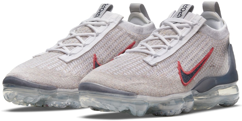 (W) Nike Air VaporMax 2021 Flyknit 'Putih Thunder Biru' DC9454-100 Lookbook (W) Nike Air VaporMax 2021 Flyknit 'Putih Thunder Biru' DC9454-100